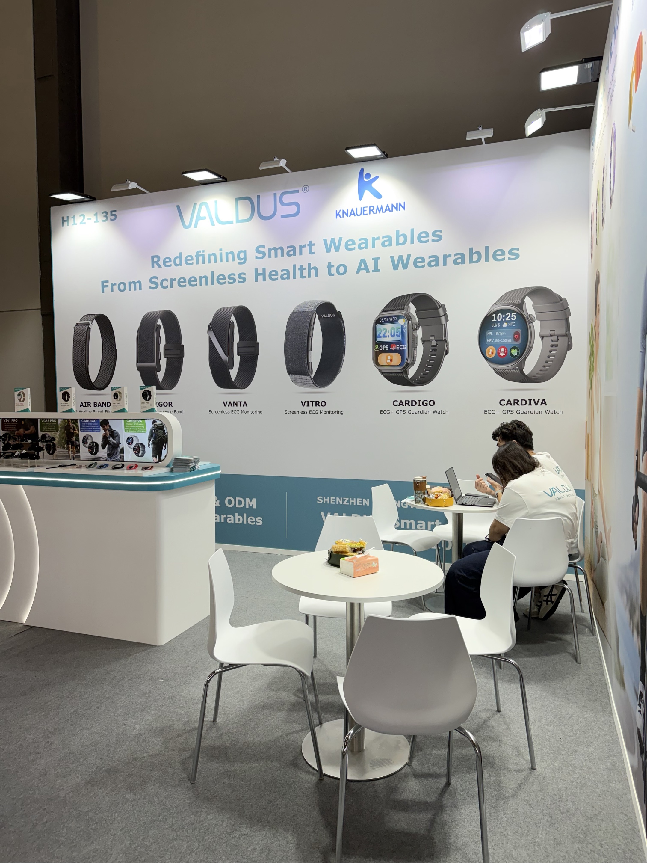 π VALDUS Full Smartwatch Lineup & New Wearable Innovations On Display-Shenzhen Shengye Technology Co.,Ltd